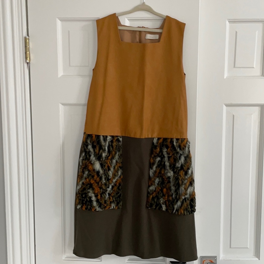 Alitsa girls faux leather and fur dress sz 14